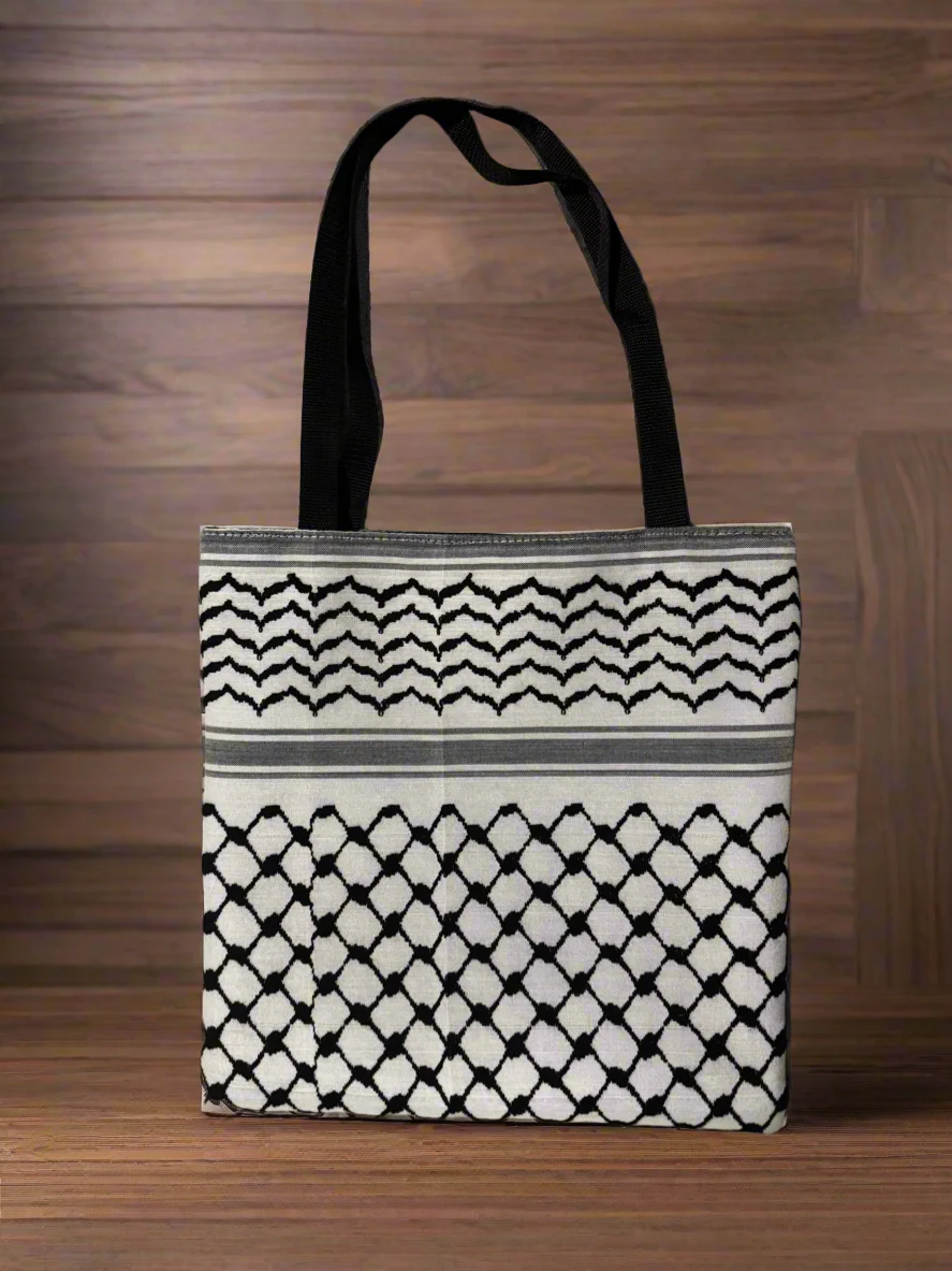 Premium Handcrafted Kufiya Tote Bag – Classic Palestinian Design with Spacious Zippered Enclosure - Image 3