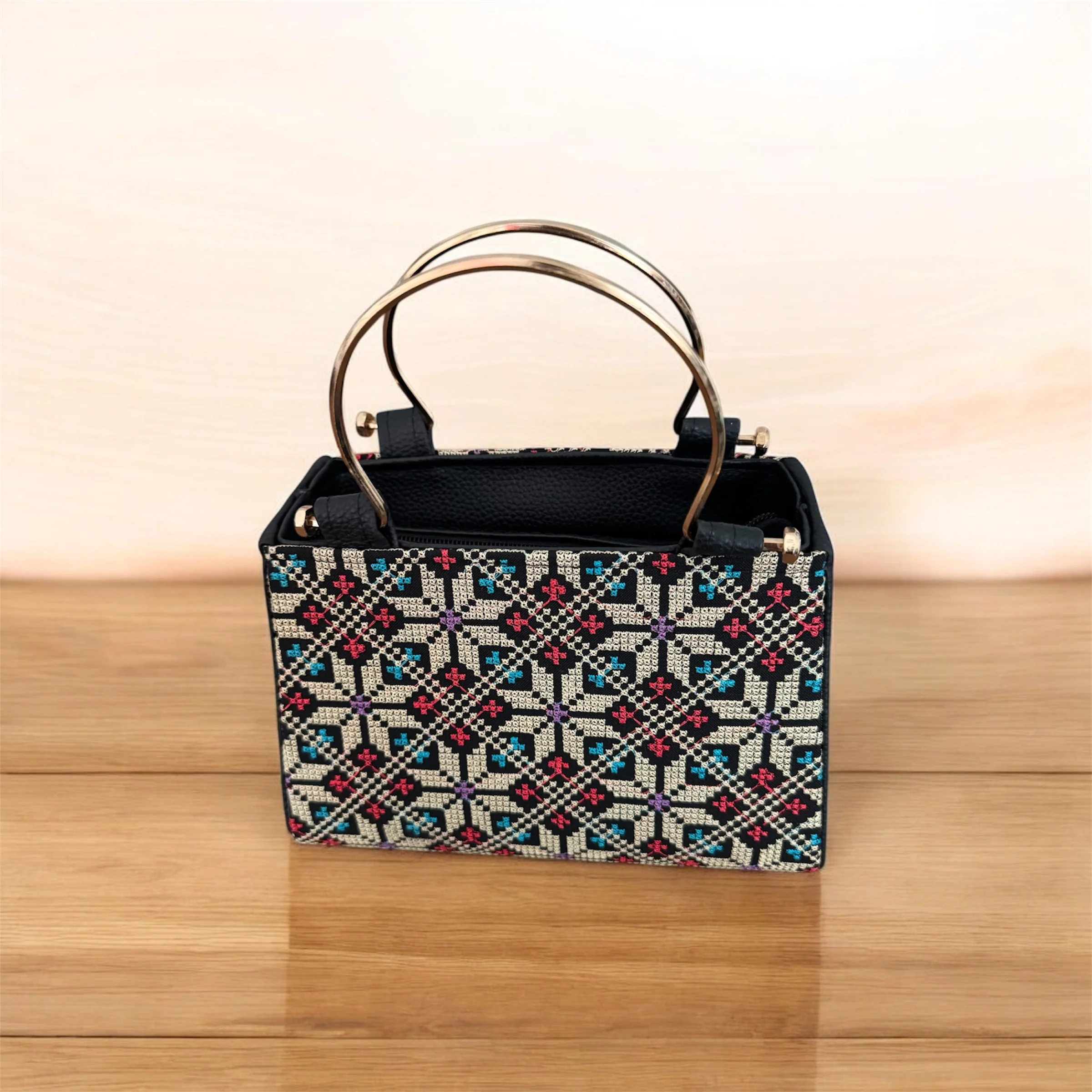 Small Tatreez Purse – Golden Handle with Optional Shoulder Strap - Image 3